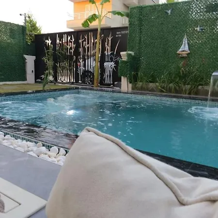 Villa Oyster Park Isitmali Yildiz Efektli Cocuk Havuzlu