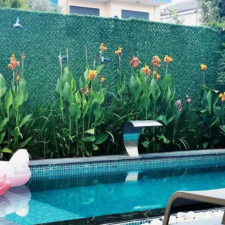 Villa Oyster Park Isitmali Yildiz Efektli Cocuk Havuzlu Aydin