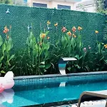 Villa Oyster Park Heated Pool Aydin