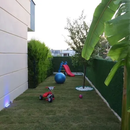 Villa Oyster Park Isitmali Yildiz Efektli Cocuk Havuzlu