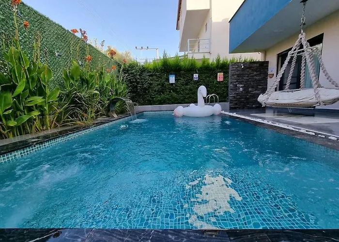 Vila Oyster Park Isitmali Yildiz Efektli Cocuk Havuzlu